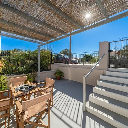 Comfort Cove Holiday home
