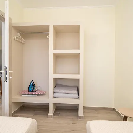 Comfort Cove Semesterbostad Lakíthra